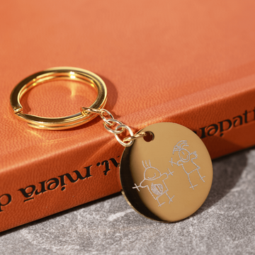 Personalizēts atslēgu piekariņš ar zīmējuma gravējumu