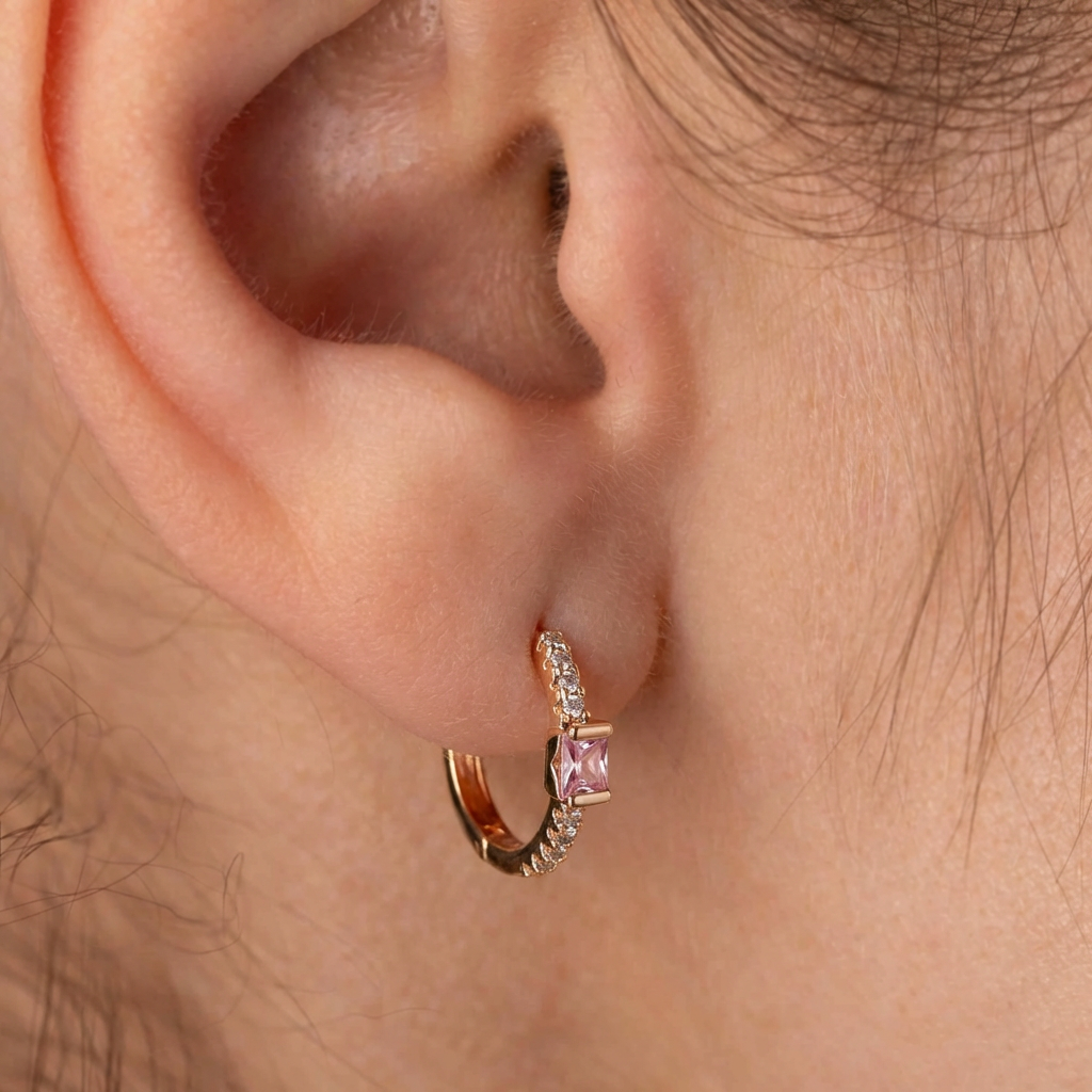 Klasiski auskari piemēroti ikdienas nēsāšanai.