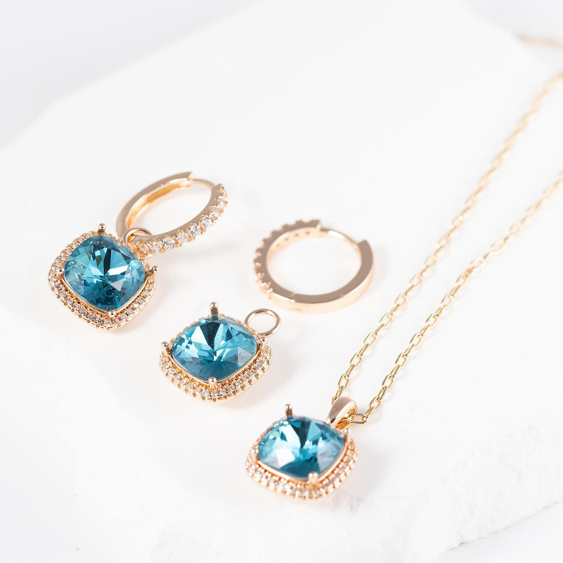 Tirkīza rotu komplekts 'ACĀLIJA'